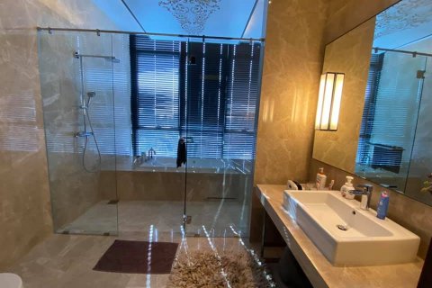 Condominio de 3 dormitorios en Watthana, Bangkok, Tailandia № 134105 - foto 15