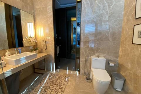 Condominio de 3 dormitorios en Watthana, Bangkok, Tailandia № 134105 - foto 14