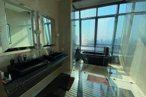 Condominio de 3 dormitorios en Watthana, Bangkok, Tailandia № 134105 - foto 24