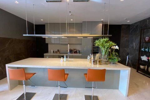 Condominio de 3 dormitorios en Watthana, Bangkok, Tailandia № 134105 - foto 6