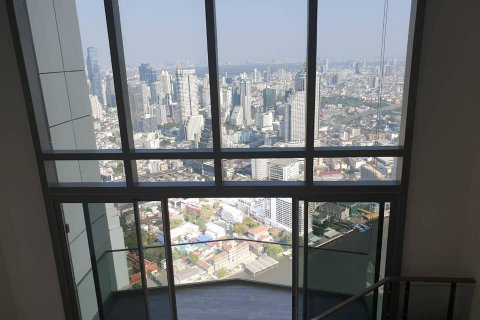 Ático de 3 dormitorios en Khlong San, Bangkok, Tailandia № 134103 - foto 6