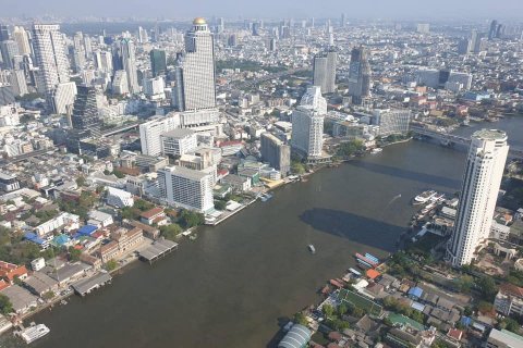 Ático de 3 dormitorios en Khlong San, Bangkok, Tailandia № 134103 - foto 23