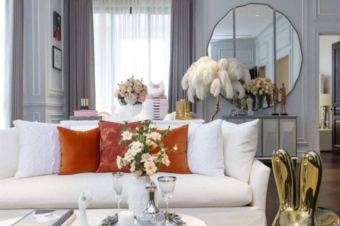 Condominio de 2 dormitorios en Pathum Wan, Bangkok, Tailandia № 134101 - foto 2