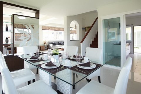 Off-Plan Supalai Essence Phuket in Phuket, Thailand № 63567 - Foto 8