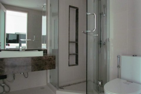 Студия в кондо в Паттайе, Таиланд в THE PEAK TOWERS № 204587