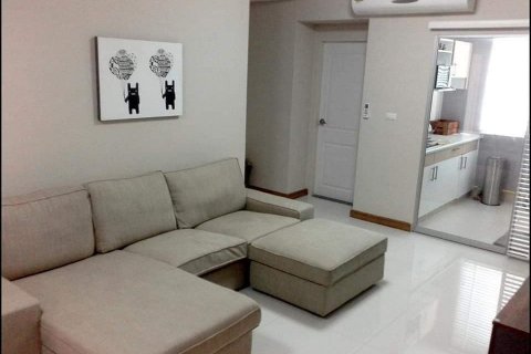 Eigentumswohnung in Bangkok, Thailand, 2 Schlafzimmer  № 66407 - Foto 2