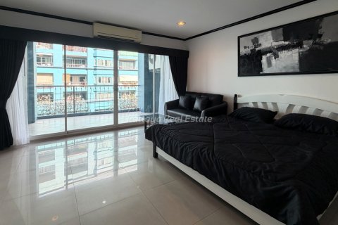 Estudio en el condominio en Bang Lamung, Tailandia № 205071 - foto 2