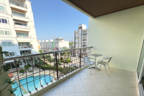 Estudio en el condominio en Bang Lamung, Tailandia № 205072 - foto 13