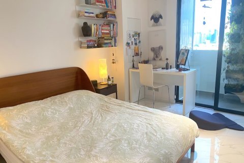 Condo in Bangkok, Thailand, 2 bedrooms № 65648 - photo 8
