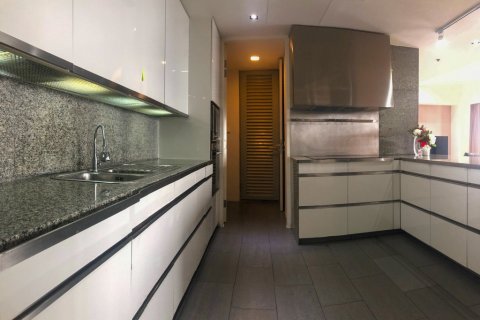 Condominio de 3 dormitorios en Bangkok, Tailandia № 65649 - foto 7