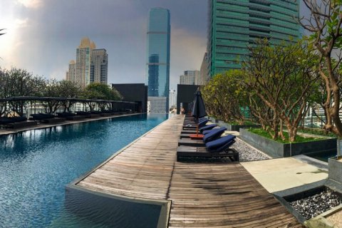 Condominio de 3 dormitorios en Bangkok, Tailandia № 65649 - foto 19