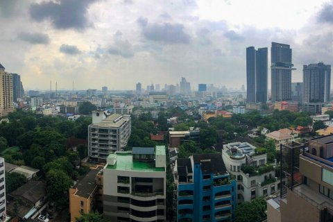 Condominio de 3 dormitorios en Bangkok, Tailandia № 65649 - foto 20