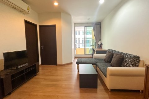 Condominio de 1 dormitorio en Watthana, Bangkok, Tailandia № 200898 - foto 7