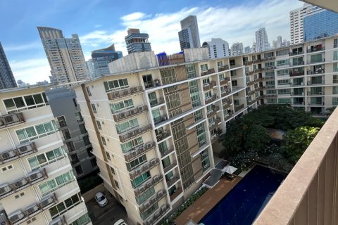 Condo in Watthana, Bangkok, Thailand, 2 bedrooms  № 200902 - photo 5
