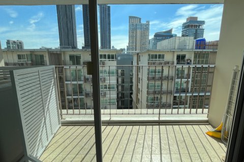 Condo in Watthana, Bangkok, Thailand, 2 bedrooms  № 200902 - photo 10
