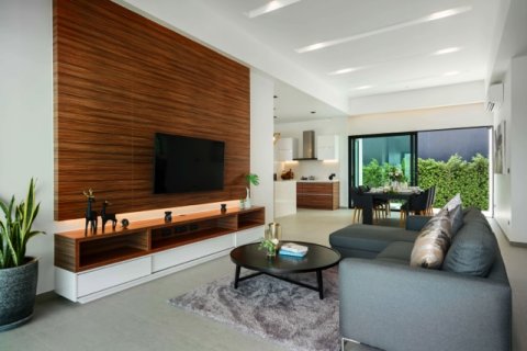 Chalet de 3 dormitorios en Hua Hin, Tailandia № 168541 - foto 6
