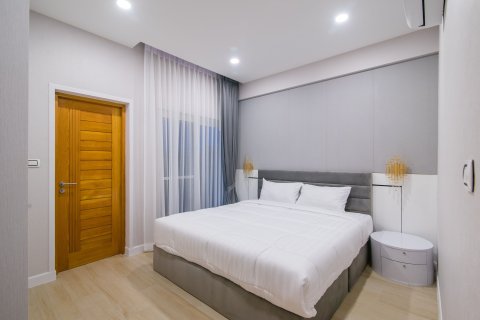 Chalet de 3 dormitorios en Hua Hin, Tailandia № 168540 - foto 23