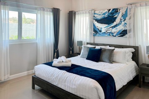 Chalet de 3 dormitorios en Hua Hin, Tailandia № 168545 - foto 20