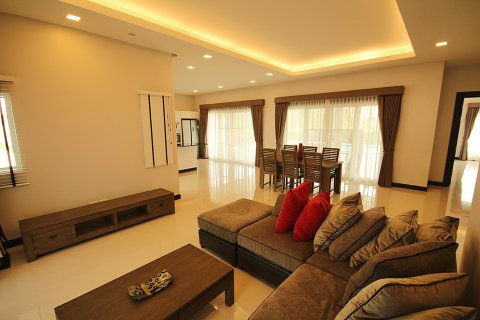 Villa in Hua Hin, Thailand 3 Schlafzimmer № 168544 - Foto 19