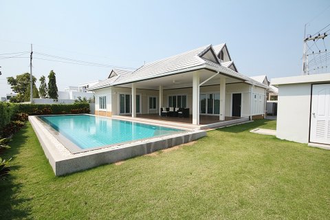 Villa in Hua Hin, Thailand 3 Schlafzimmer № 168544 - Foto 14