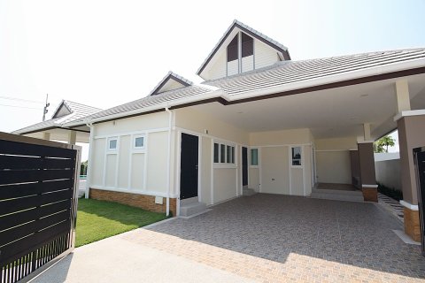Villa in Hua Hin, Thailand 3 Schlafzimmer № 168544 - Foto 10