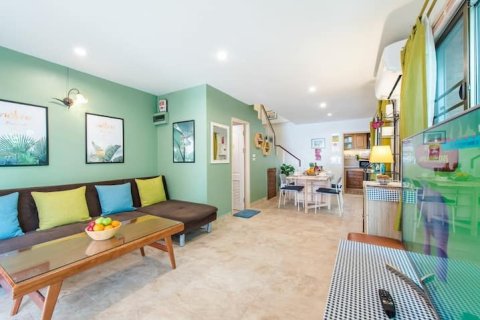 Adosado de 4 dormitorios en Hua Hin, Tailandia № 168543 - foto 27