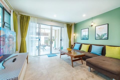 Adosado de 4 dormitorios en Hua Hin, Tailandia № 168543 - foto 30