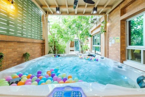 Adosado de 4 dormitorios en Hua Hin, Tailandia № 168543 - foto 20