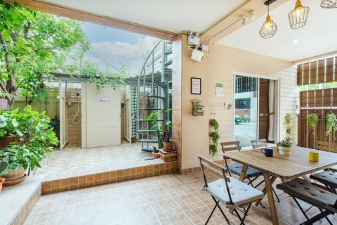 Adosado de 4 dormitorios en Hua Hin, Tailandia № 168543 - foto 10