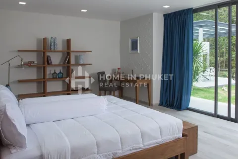 Casa de 4 dormitorios en Kamala, Tailandia № 144559 - foto 14