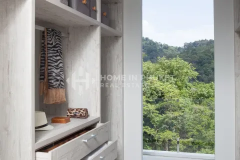 Casa de 4 dormitorios en Kamala, Tailandia № 144559 - foto 19