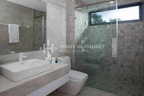 Casa de 4 dormitorios en Kamala, Tailandia № 144559 - foto 16