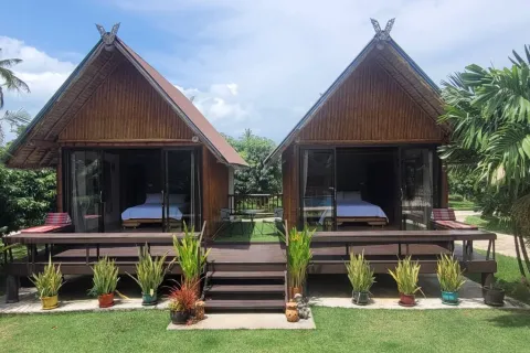Casa de 4 dormitorios en Hua Hin, Tailandia № 163381 - foto 2