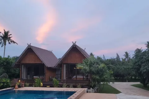Casa de 4 dormitorios en Hua Hin, Tailandia № 163381 - foto 7