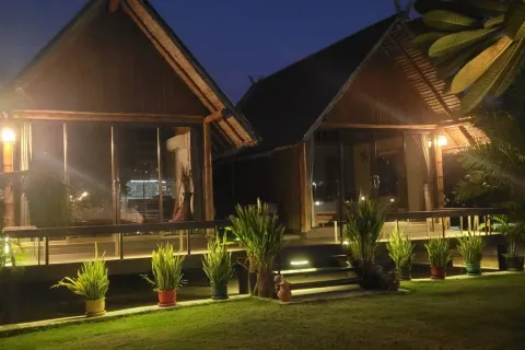 Casa de 4 dormitorios en Hua Hin, Tailandia № 163381 - foto 6