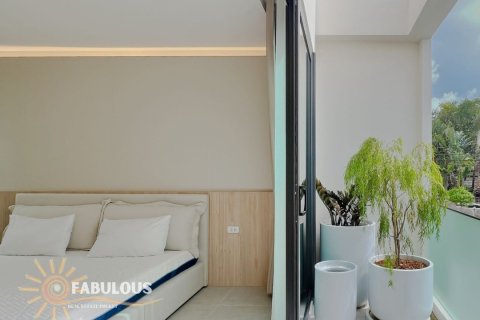 Chalet de 3 dormitorios en Chalong, Tailandia № 179233 - foto 15