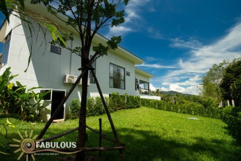 Villa in Phang Nga, Thailand 3 Schlafzimmer № 179234 - Foto 2