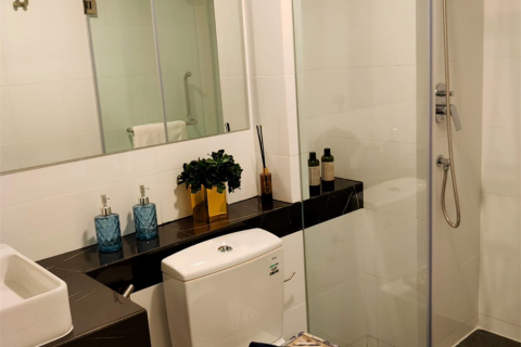Condominio de 1 dormitorio en Bangkok, Tailandia № 185698 - foto 7