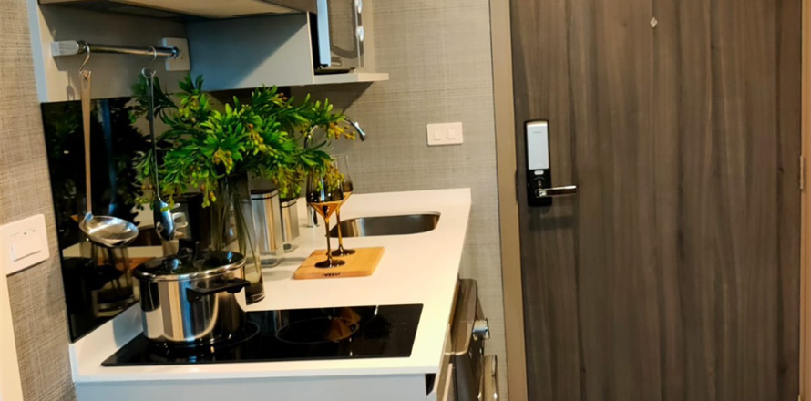 Condominio de 1 dormitorio en Bangkok, Tailandia № 185698