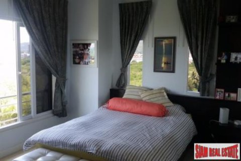 Apartamento de 2 dormitorios en Cha-am, Tailandia № 202615 - foto 4