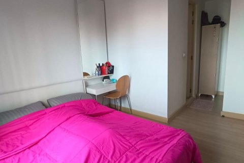Condominio de 1 dormitorio en Bangkok, Tailandia № 205368 - foto 8