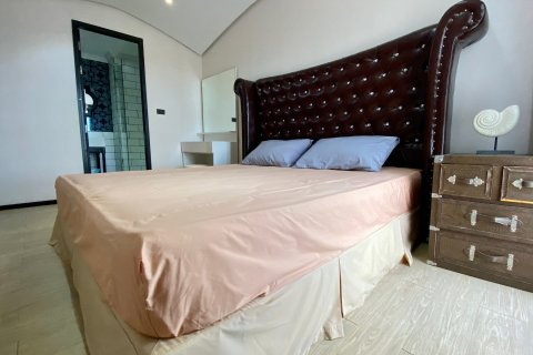 Condominio de 2 dormitorios en Pattaya, Tailandia № 205369 - foto 14