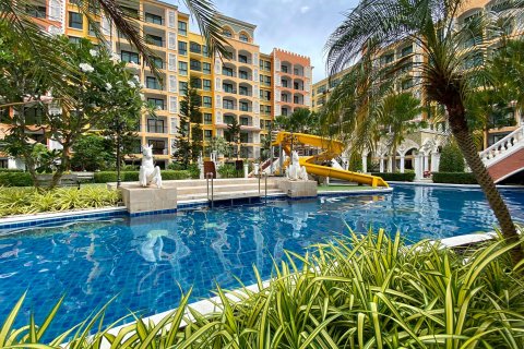 Condominio de 2 dormitorios en Pattaya, Tailandia № 205369 - foto 5