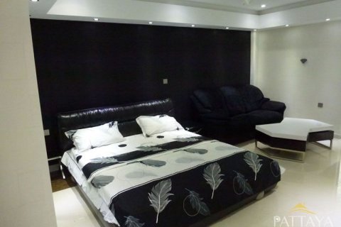 Condominio de 1 dormitorio en Pattaya, Tailandia № 204229 - foto 2