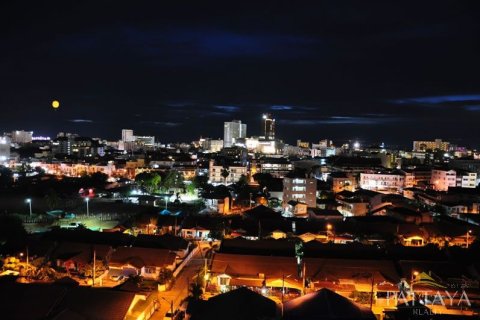 Condominio de 1 dormitorio en Pattaya, Tailandia № 204229 - foto 9
