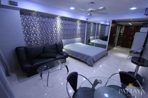 Estudio en el condominio en Pattaya, Tailandia № 204227