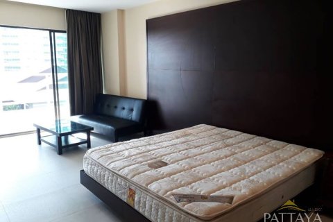 Estudio en el condominio en Jomtien Beach, Pattaya, Tailandia № 204224 - foto 14