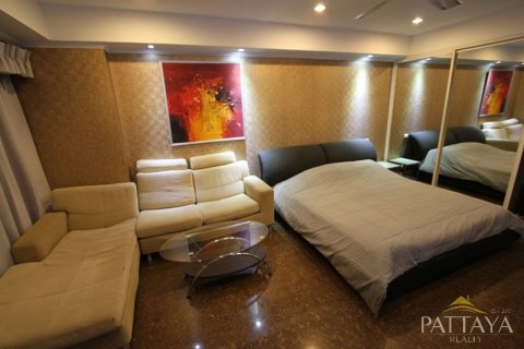 Estudio en el condominio en Pattaya, Tailandia № 204228 - foto 2