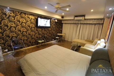 Studio dans le Condo à Pattaya, Thaïlande  № 204228