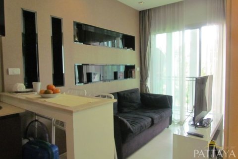 Studio dans le Condo sur Jomtien Beach, Pattaya, Thaïlande  № 204226